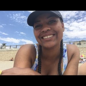 Meet your Posher, Aliyah